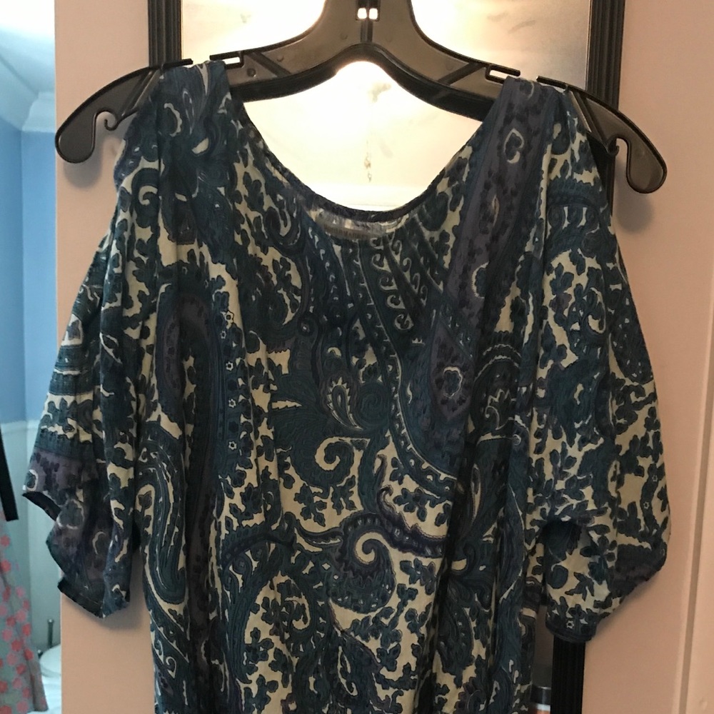 Floral Tunic with Shoulder Cut Outs